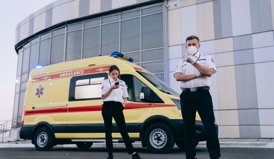 绥棱救护车转运病人算来回费用吗？